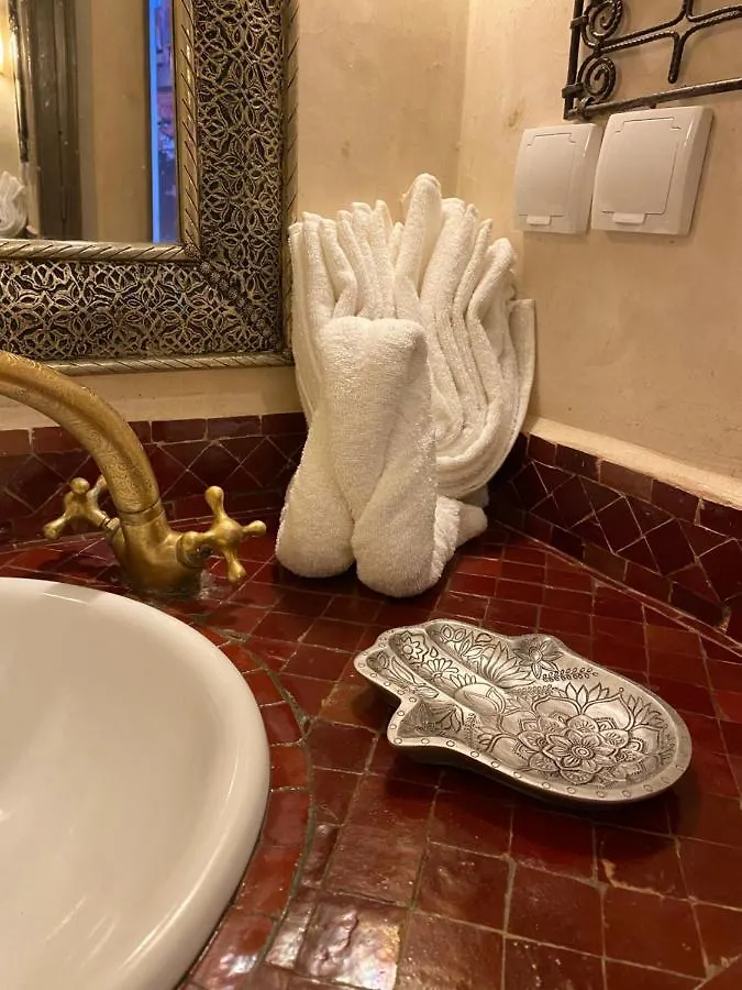 Prázdninový dům Riad Privatise Jusqu A 5 Personnes A 5 Minutes Place Jemma El Fna Loue Avec Menage Et Petit Dejeuner Compris Marakéš
